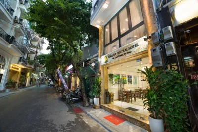 Galliot Central Hotel – 사진 2